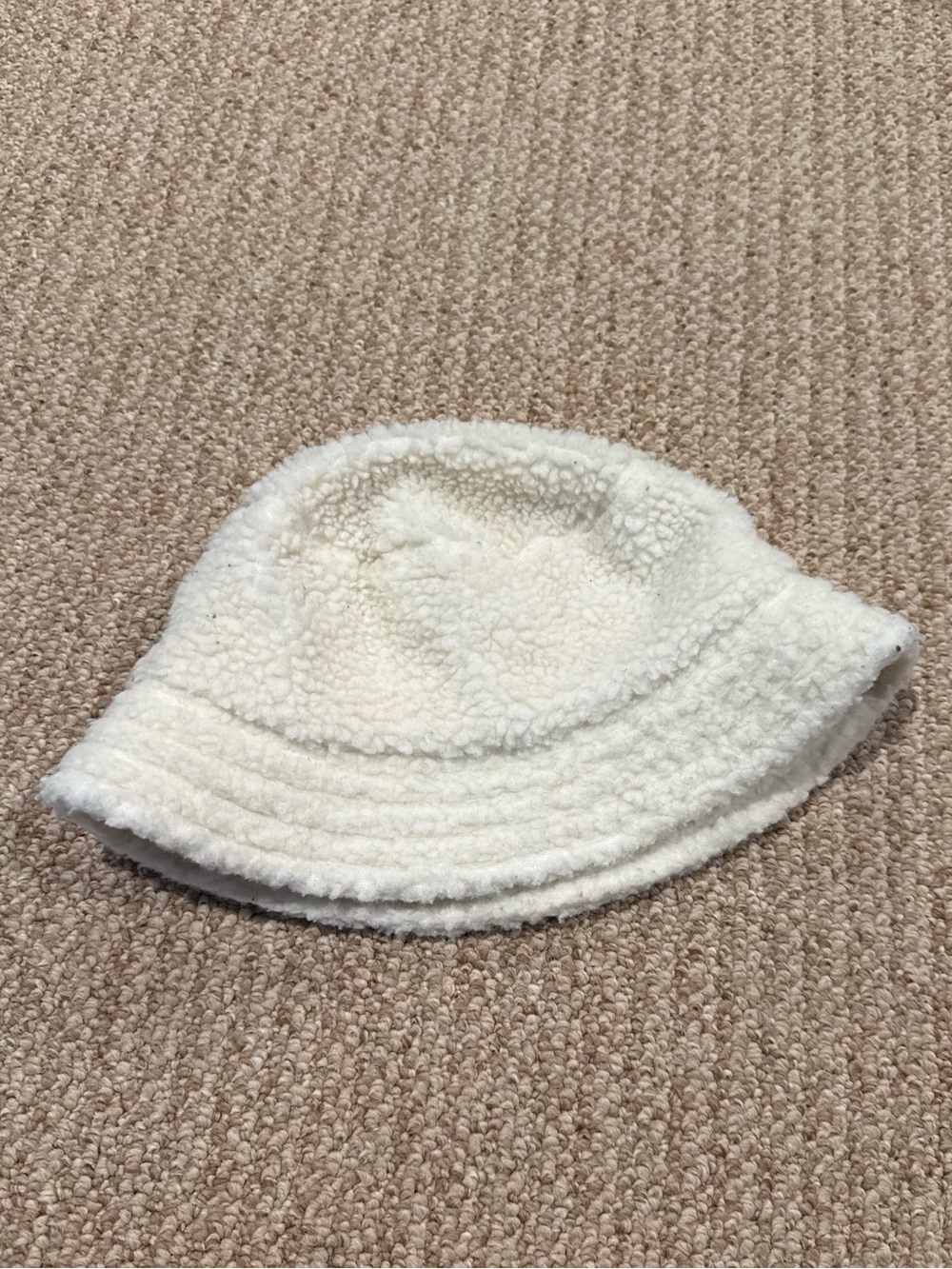 Hollister Cream Sherpa Bucket Hat
